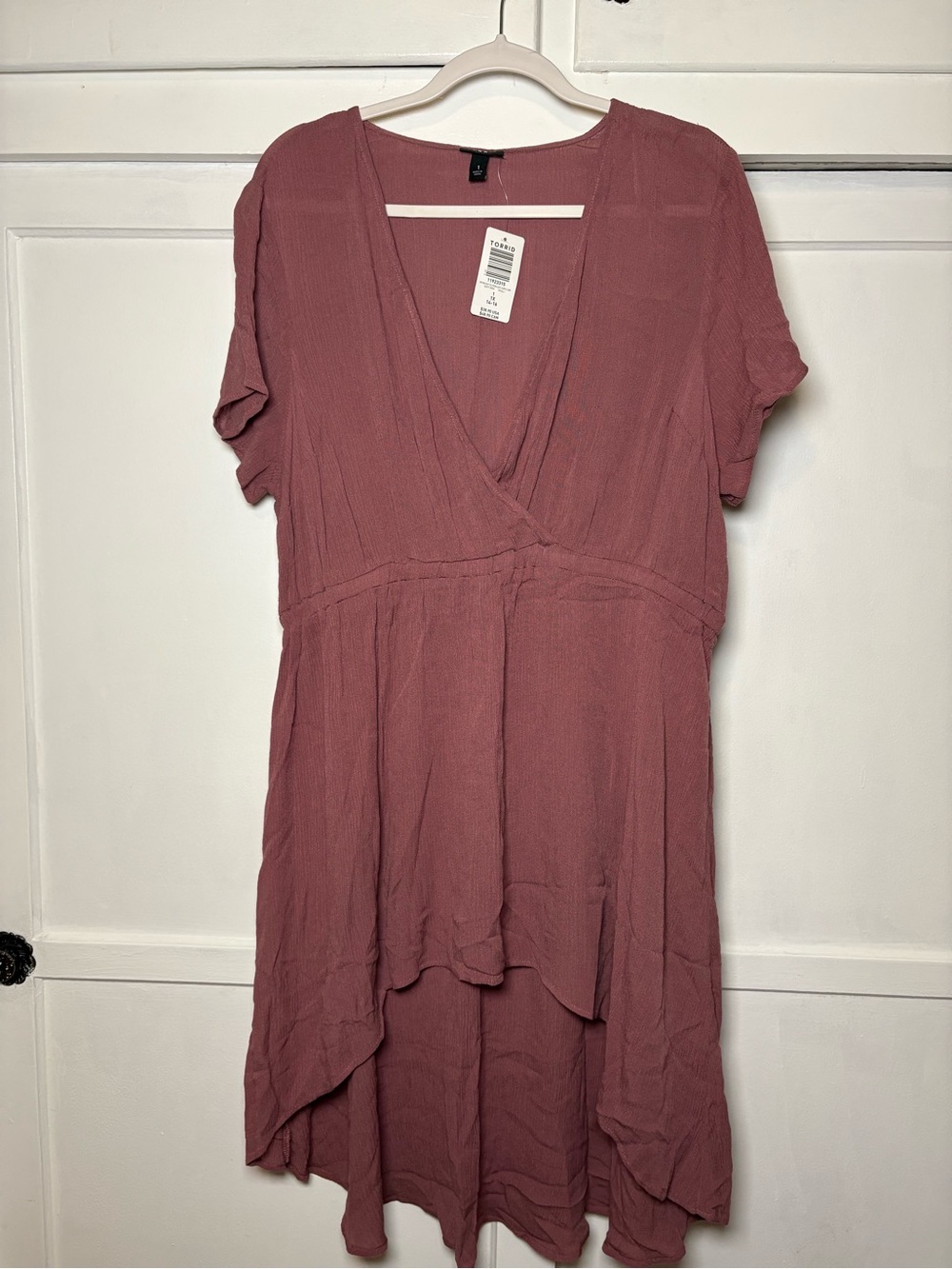 Torrid Short Sleeve V-Neck Long Top Size 14-16 Plus Size